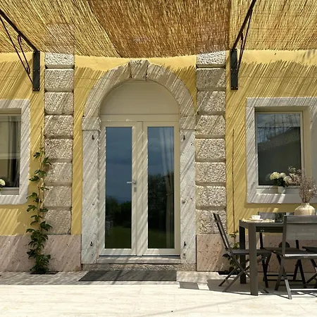 Bed and breakfast The Com - Luxury In
